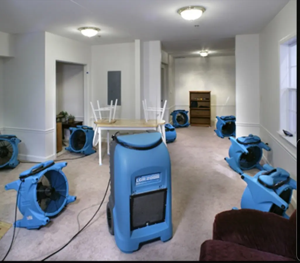 Air movers and dehumidifier setup for Water Extraction & Removal in Conewago